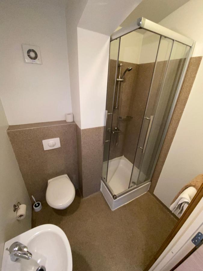 Hoergsland Guesthouse ภายนอก รูปภาพ